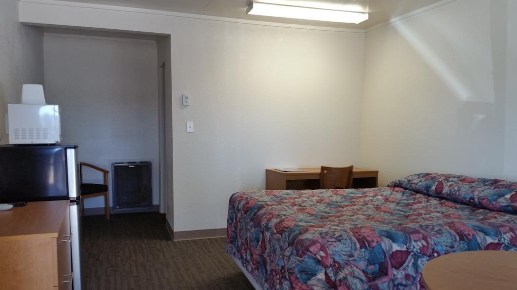 Budget Host Inn Fort Collins Ngoại thất bức ảnh