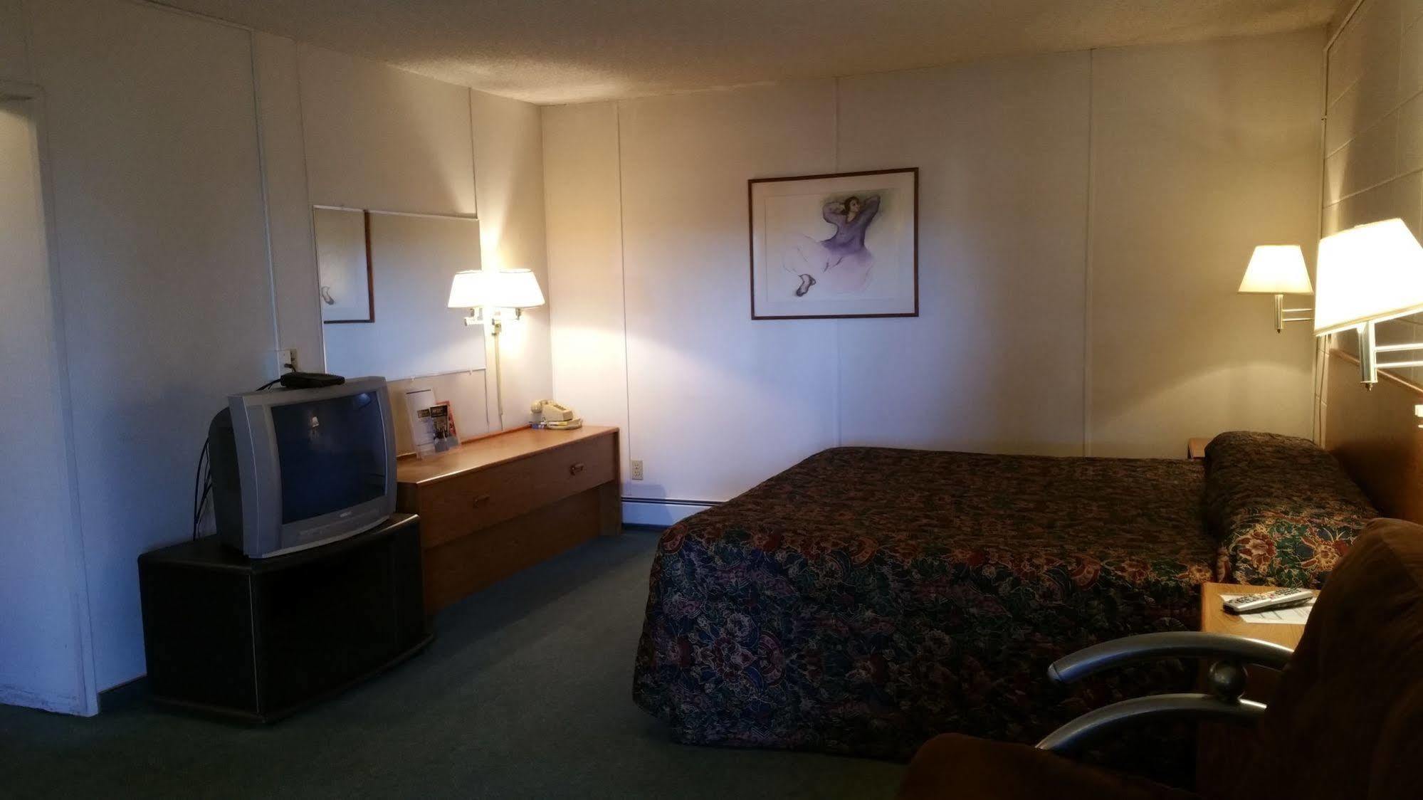 Budget Host Inn Fort Collins Ngoại thất bức ảnh